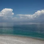 Sikyon Coast And فندق