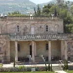 Sikyon Coast And فندق غزيلوكاسترون