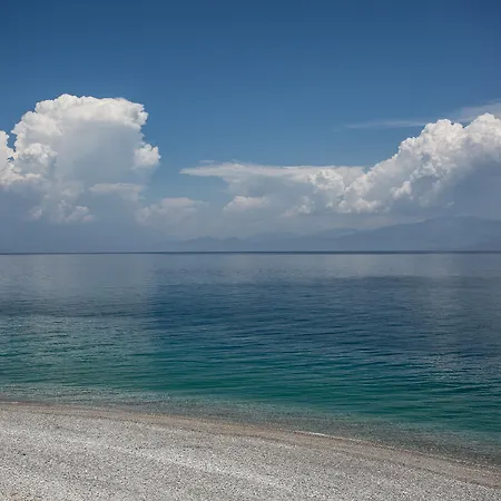 Sikyon Coast And Szálloda