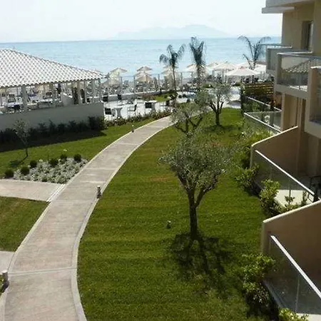 Sikyon Coast And 4*