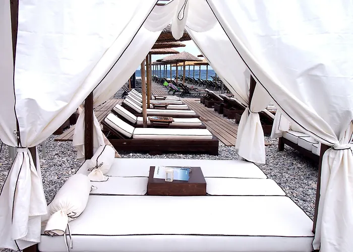 Sikyon Coast And Ξυλόκαστρο