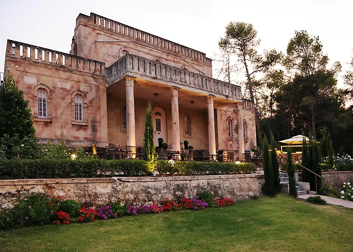 Sikyon Coast And Hotel